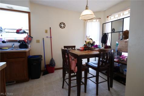 4404 W 53rd Street Cleveland OH 44144