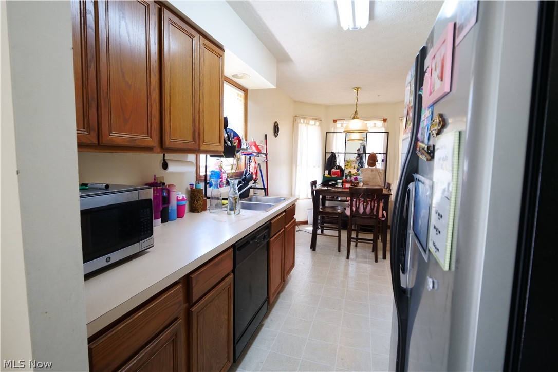 4404 W 53rd Street Cleveland OH 44144