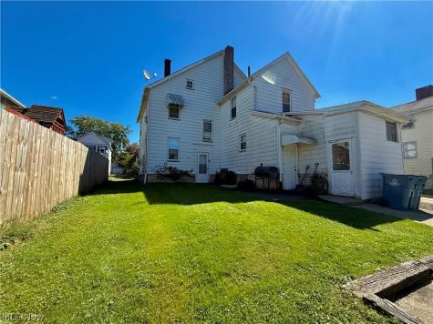 412 Scott Avenue Niles OH 44446