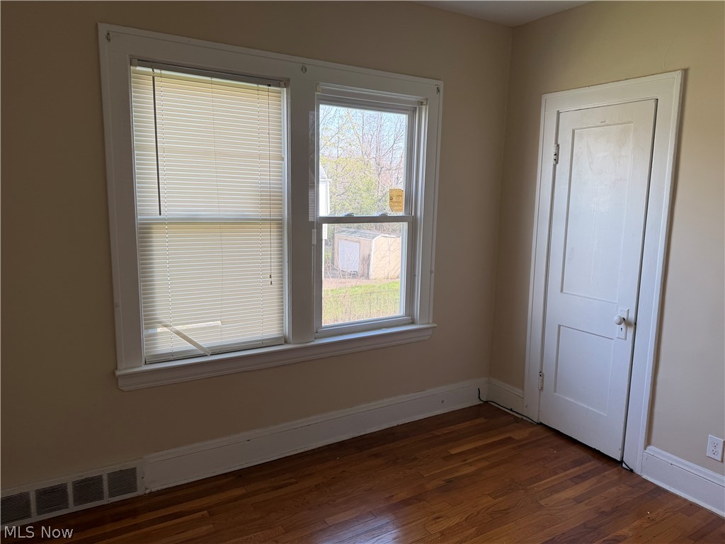 3821 E 143rd Street Cleveland OH 44128