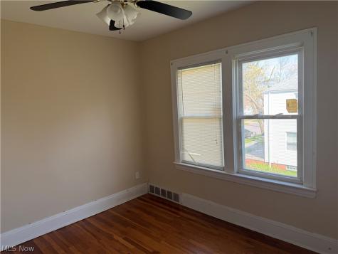 3821 E 143rd Street Cleveland OH 44128