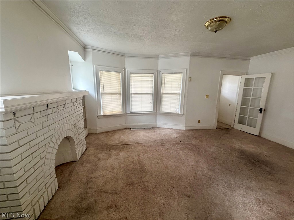3821 E 143rd Street Cleveland OH 44128