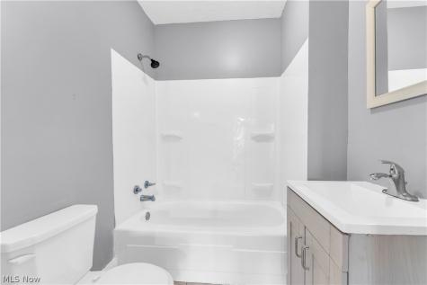 4265 W 36th Street Cleveland OH 44109
