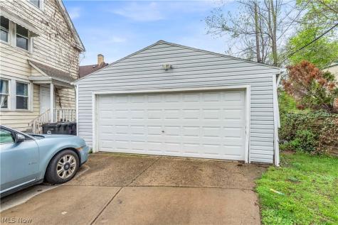 4265 W 36th Street Cleveland OH 44109