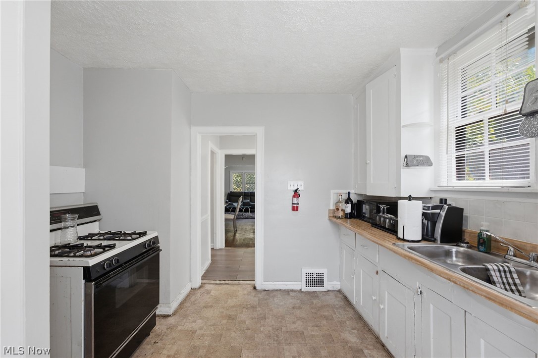 3544 Lynnfield Road Shaker Heights OH 44122