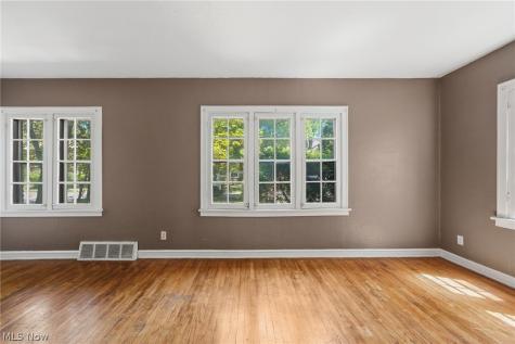 3544 Lynnfield Road Shaker Heights OH 44122