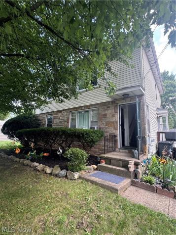 2424 Triplett Boulevard Akron OH 44312