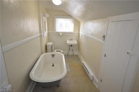 774 Copley Road Akron OH 44320