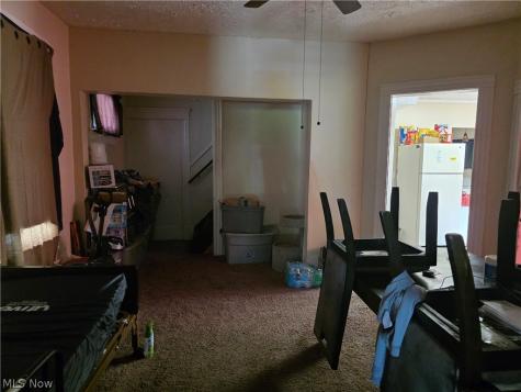6408 Carl Avenue Cleveland OH 44103