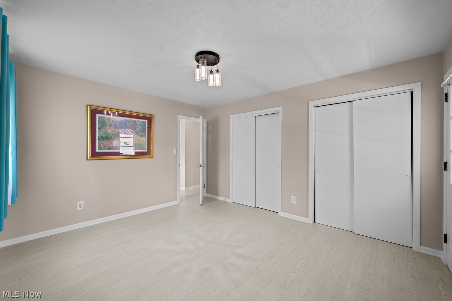 7877 Wainstead Drive Parma OH 44129