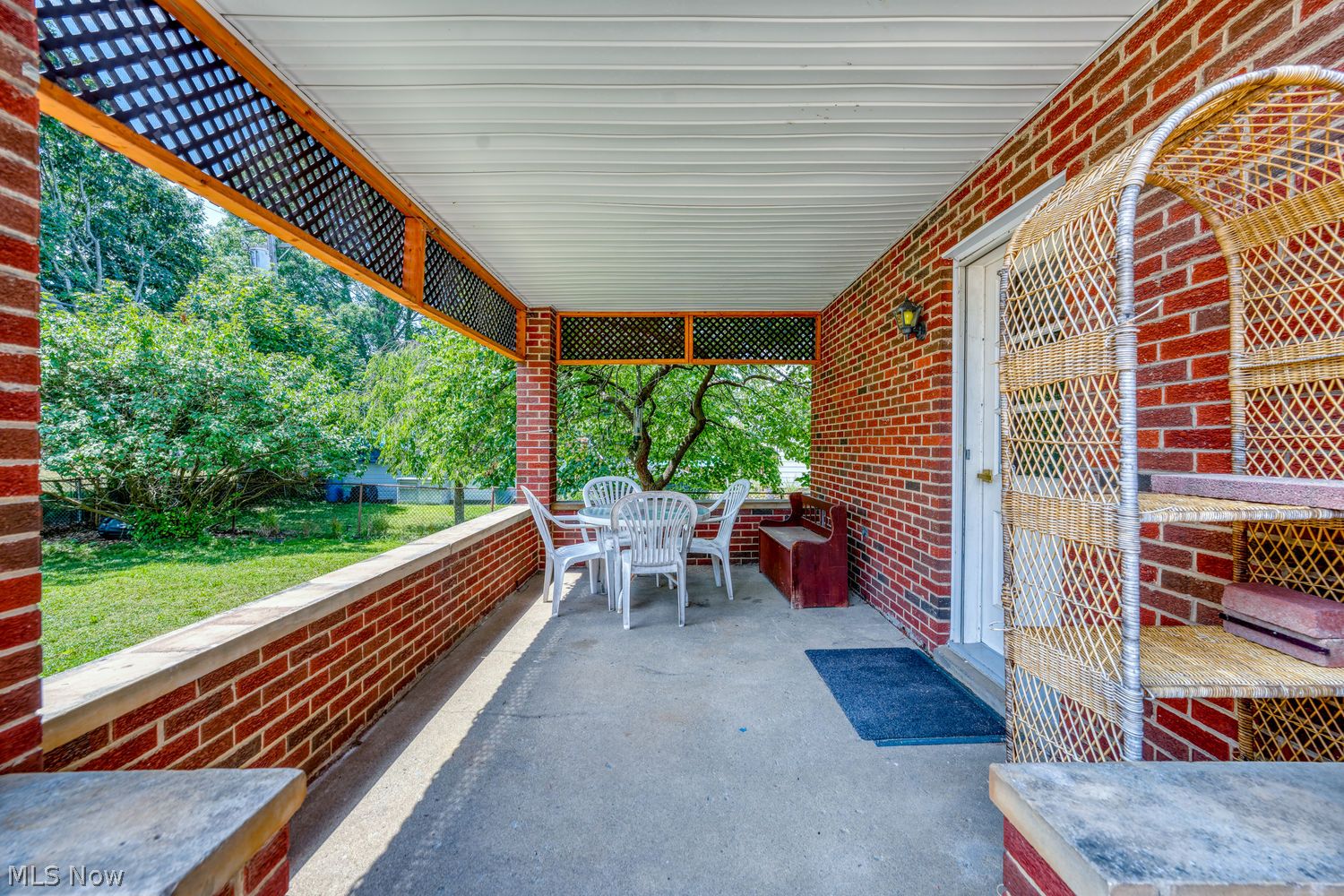 7877 Wainstead Drive Parma OH 44129