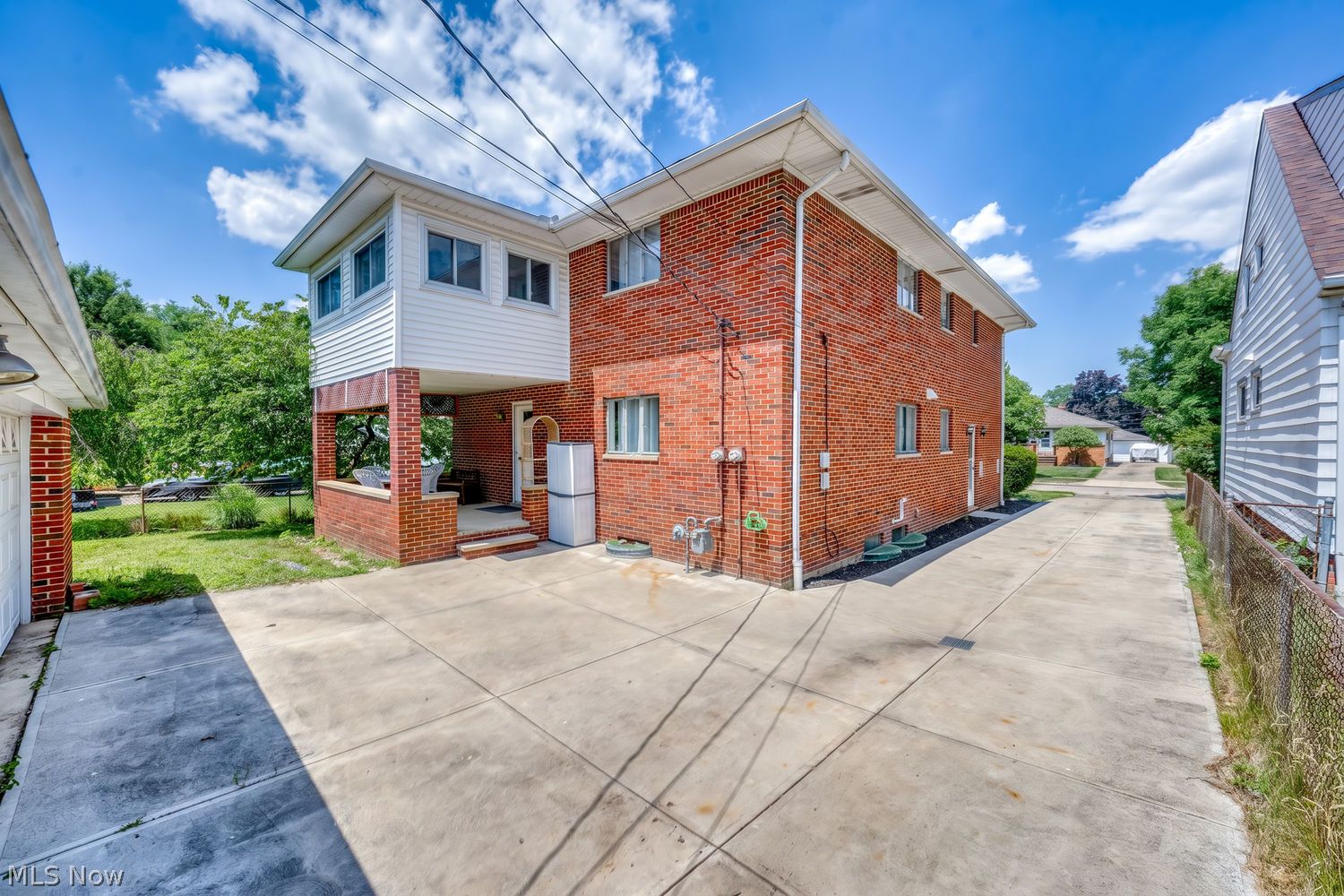 7877 Wainstead Drive Parma OH 44129