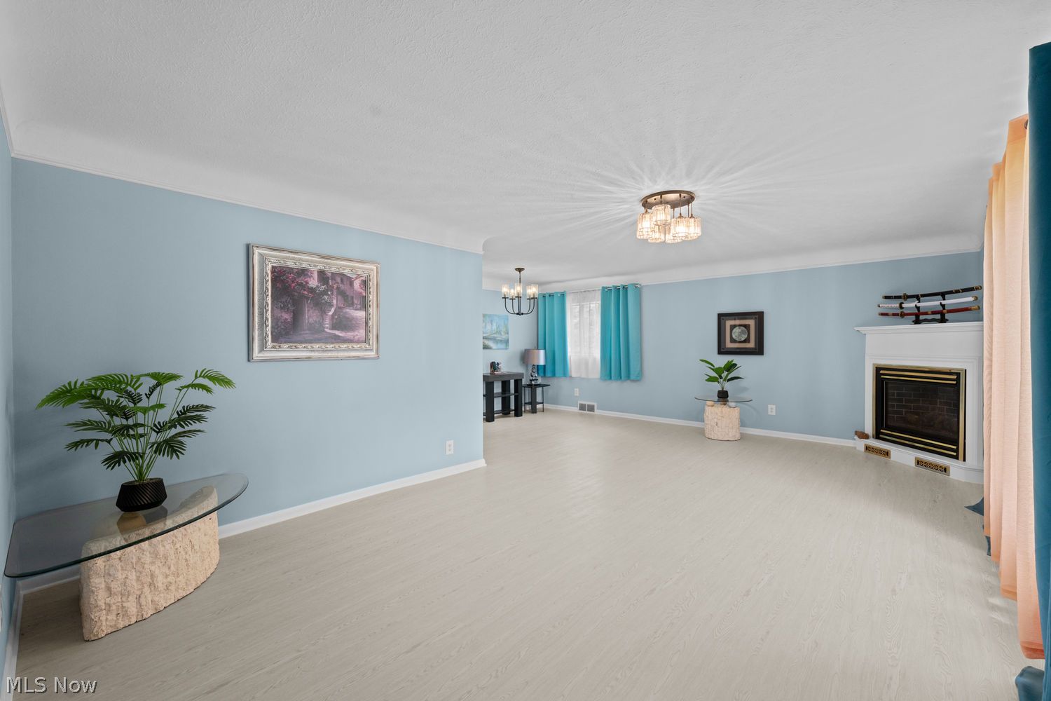 7877 Wainstead Drive Parma OH 44129