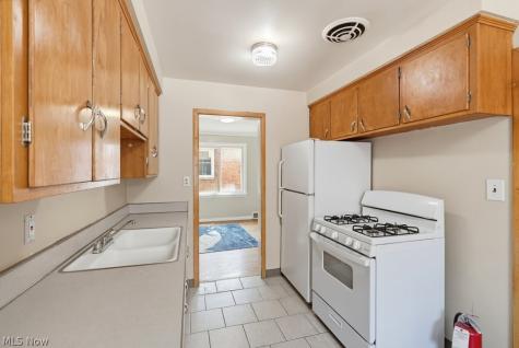2384 Warrensville Center Road University Heights OH 44118