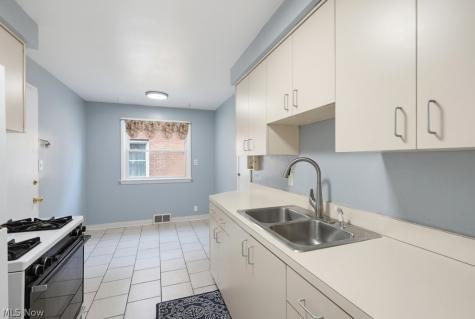 2384 Warrensville Center Road University Heights OH 44118