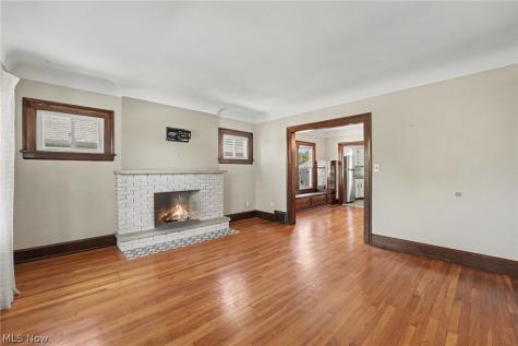 1583 Northland Avenue Lakewood OH 44107
