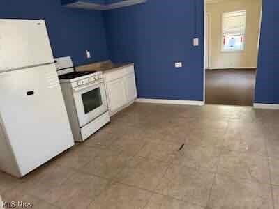 20390 Westport Avenue Euclid OH 44123
