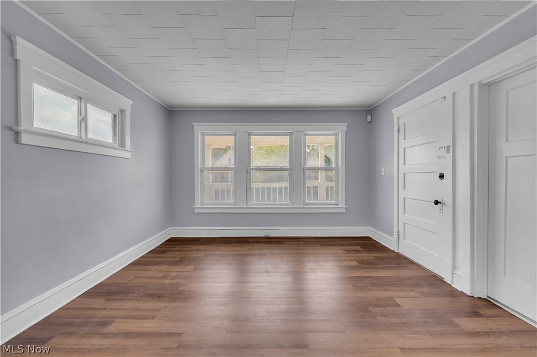 1041 E 146th Street Cleveland OH 44110