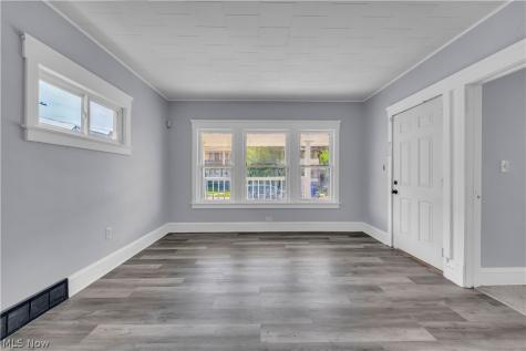 1041 E 146th Street Cleveland OH 44110