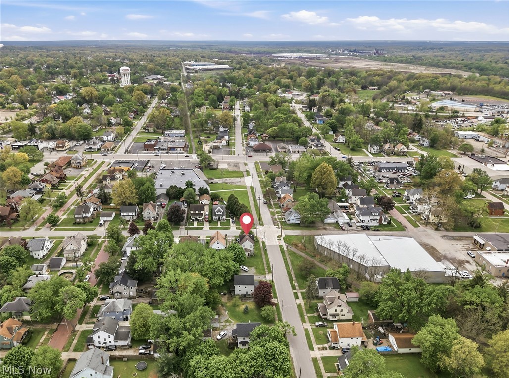 1103 High Street NE Warren OH 44483