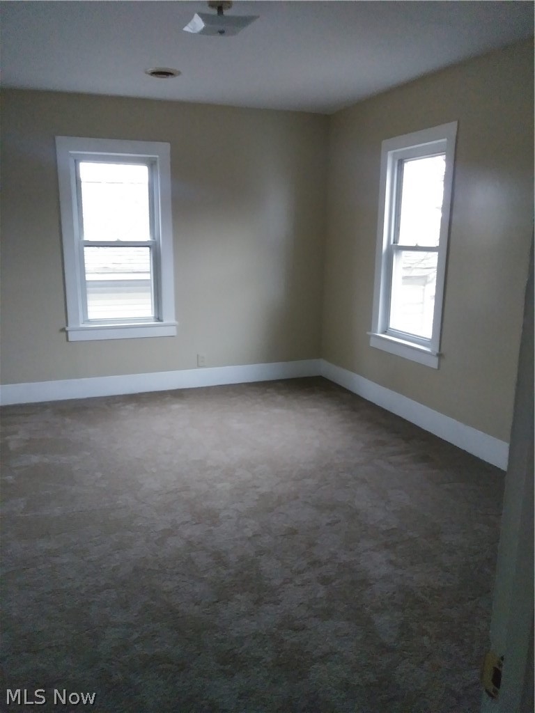 17 Wilson Avenue Girard OH 44420