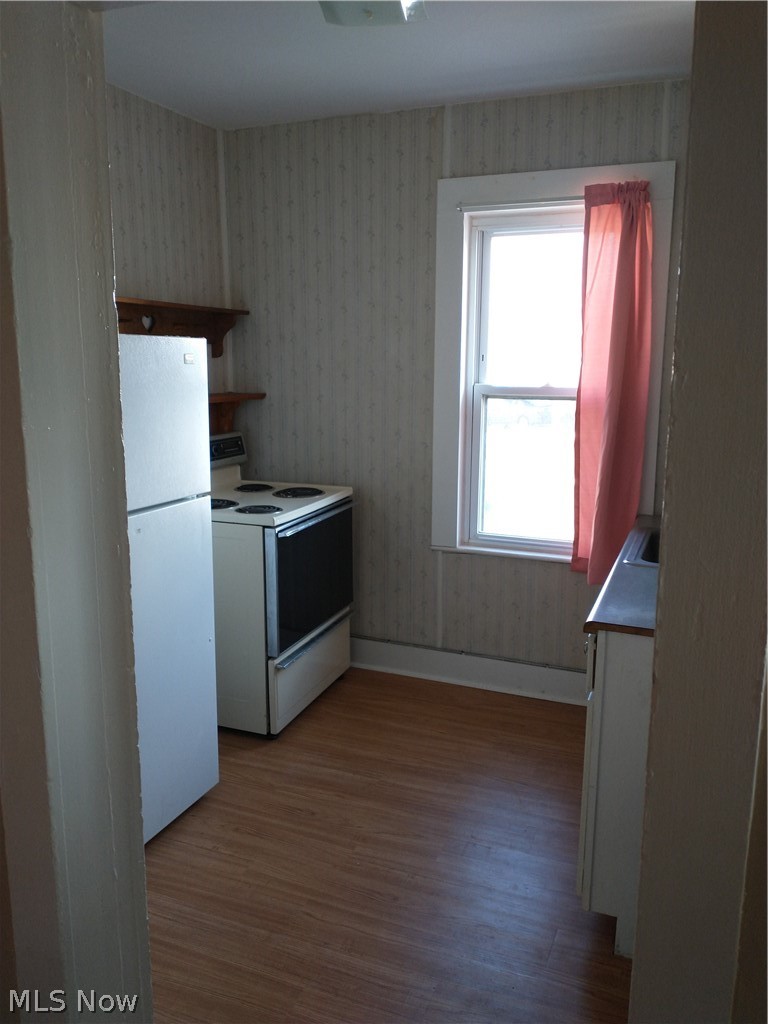17 Wilson Avenue Girard OH 44420