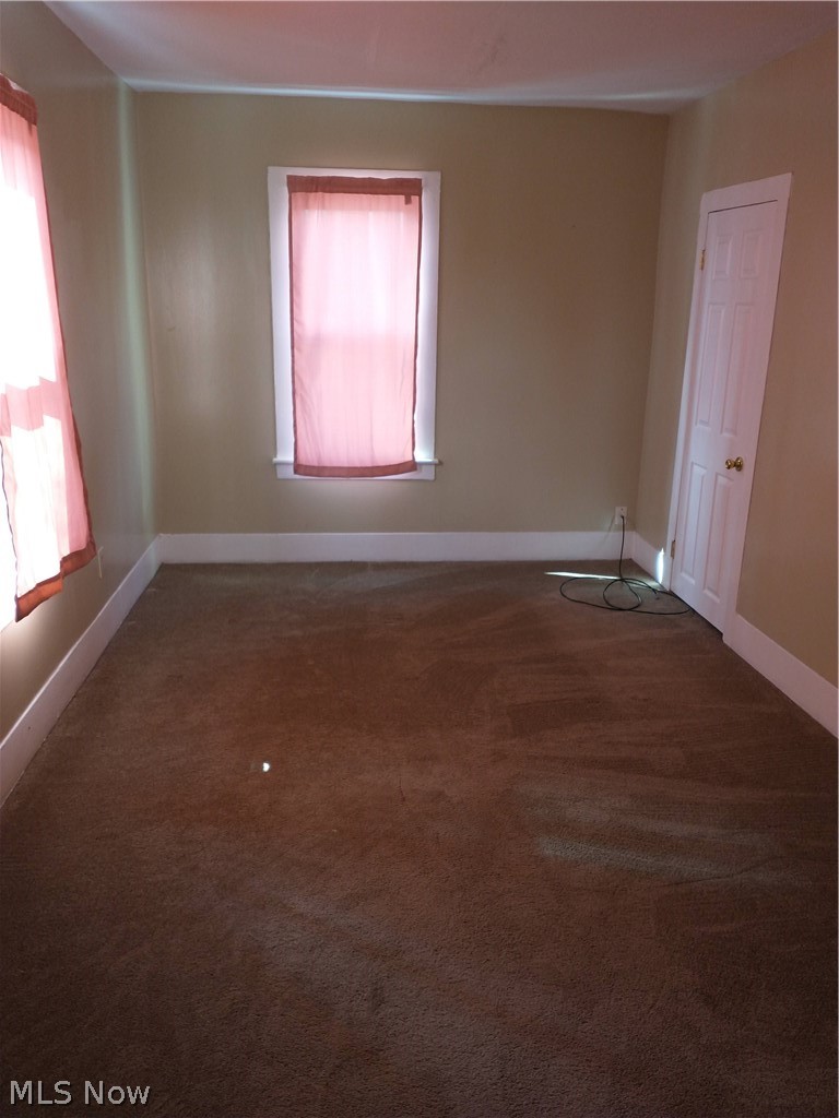 17 Wilson Avenue Girard OH 44420