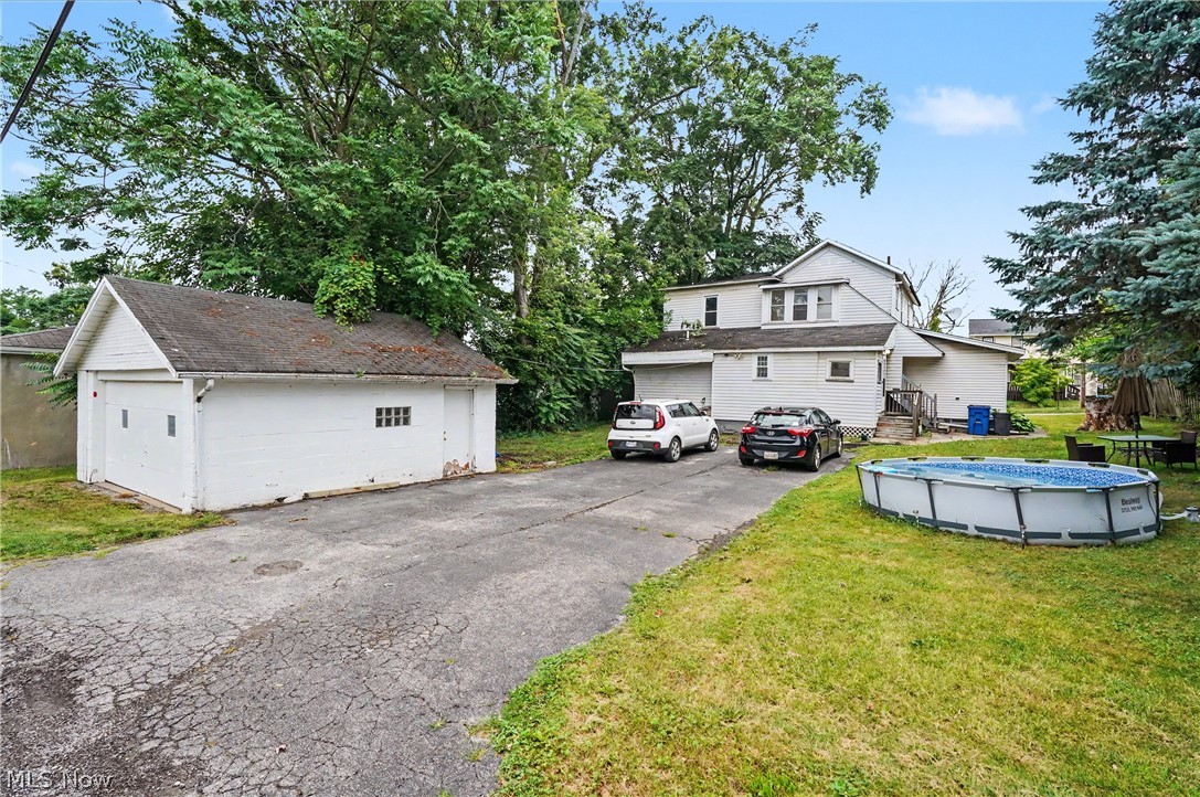 17 Wilson Avenue Girard OH 44420