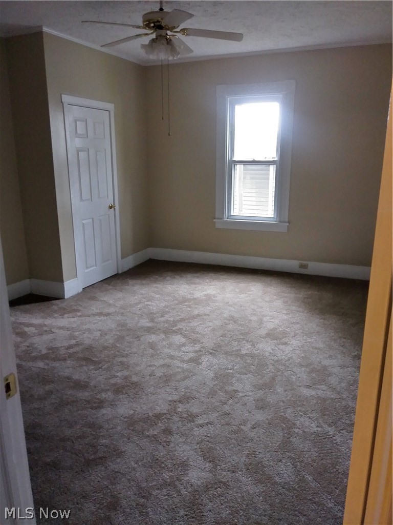 17 Wilson Avenue Girard OH 44420