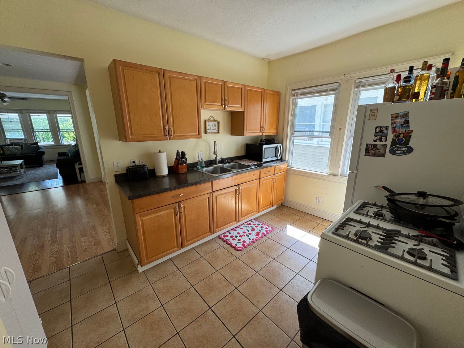 14168 Superior Road Cleveland Heights OH 44118