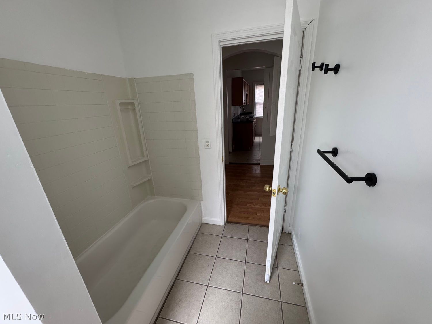 14168 Superior Road Cleveland Heights OH 44118