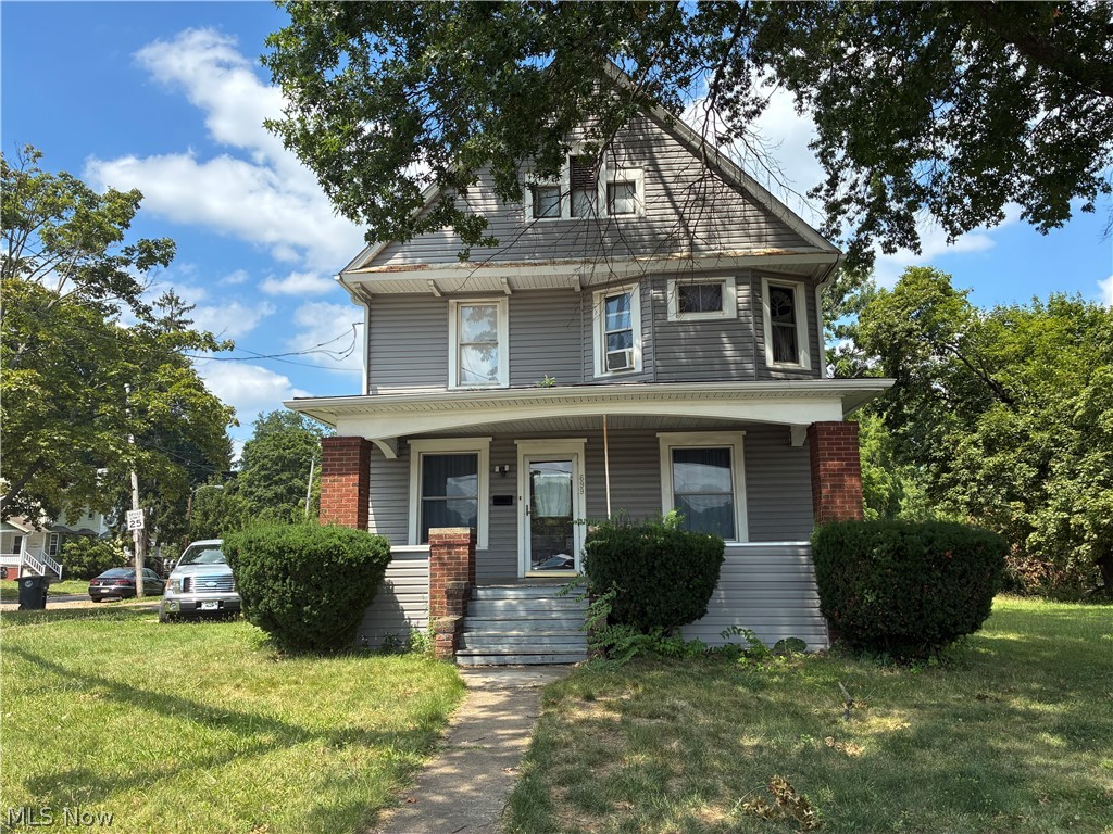 699 W Exchange Street Akron OH 44302