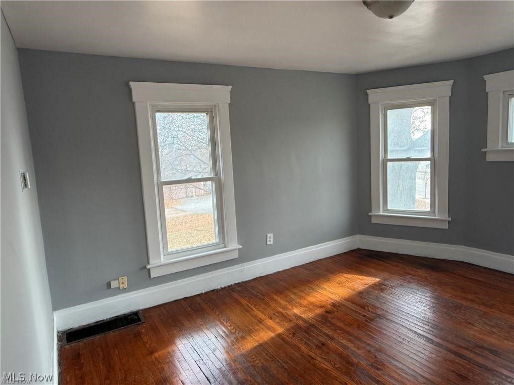 699 W Exchange Street Akron OH 44302