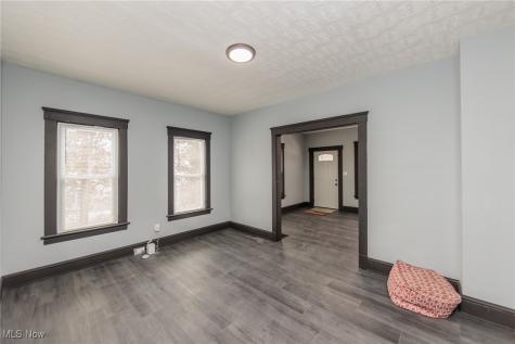 1431 Rowley Avenue Cleveland OH 44109
