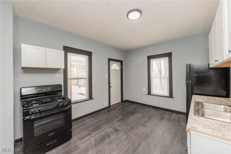1431 Rowley Avenue Cleveland OH 44109