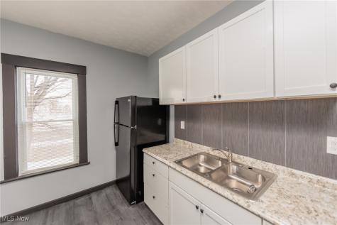 1431 Rowley Avenue Cleveland OH 44109