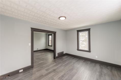 1431 Rowley Avenue Cleveland OH 44109
