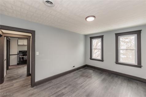 1431 Rowley Avenue Cleveland OH 44109