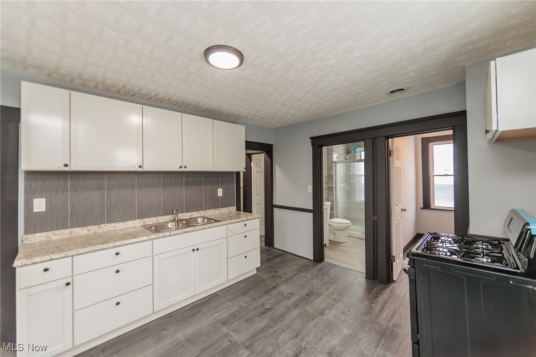 1431 Rowley Avenue Cleveland OH 44109