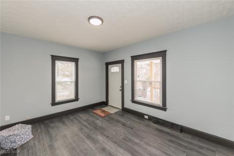 1431 Rowley Avenue Cleveland OH 44109