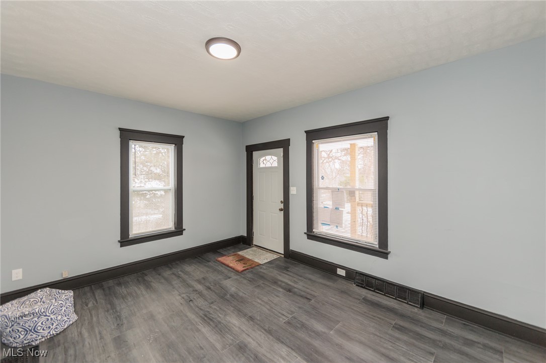 1431 Rowley Avenue Cleveland OH 44109