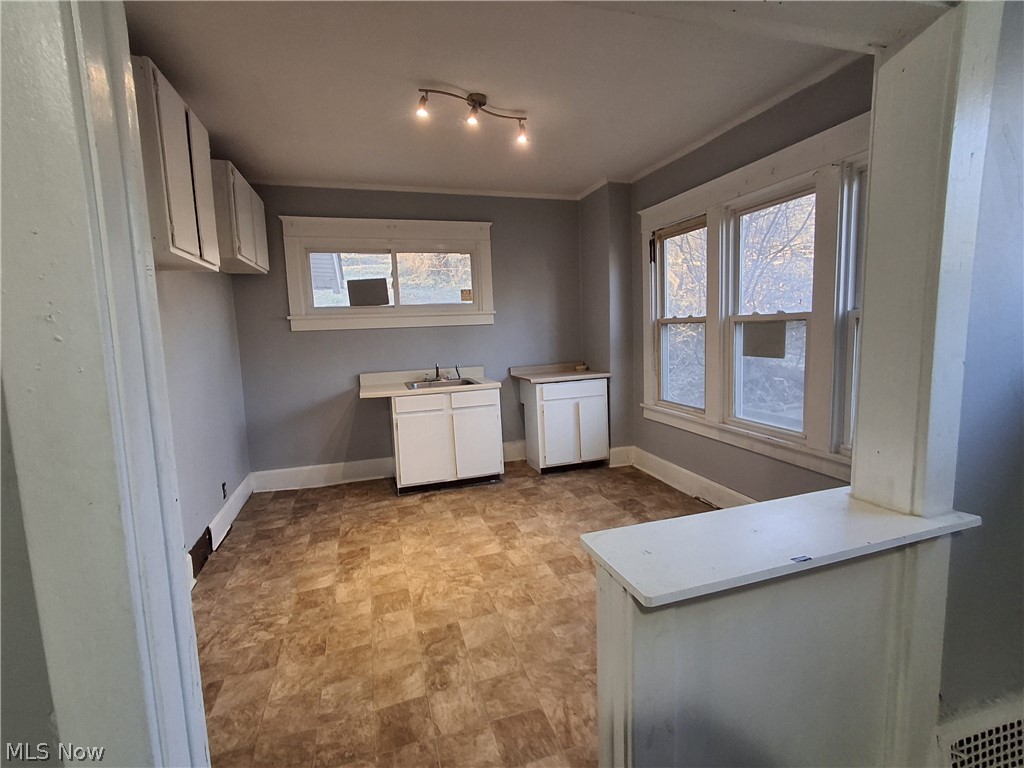909 Bradshaw Avenue East Liverpool OH 43920