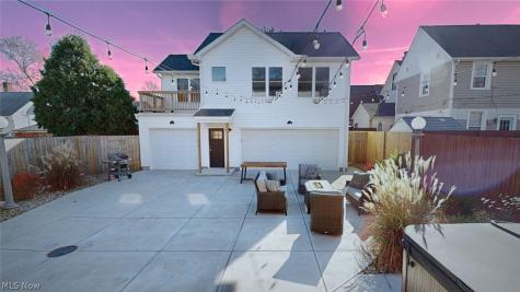 3015 Chatham Avenue Cleveland OH 44113