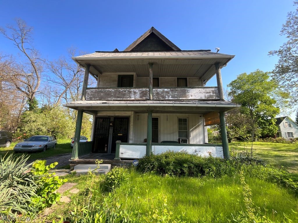 5911 Lexington Avenue Cleveland OH 44103