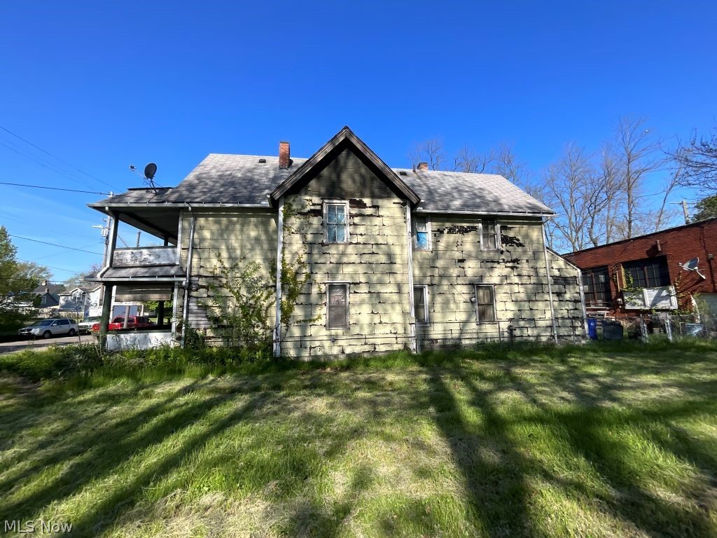 5911 Lexington Avenue Cleveland OH 44103