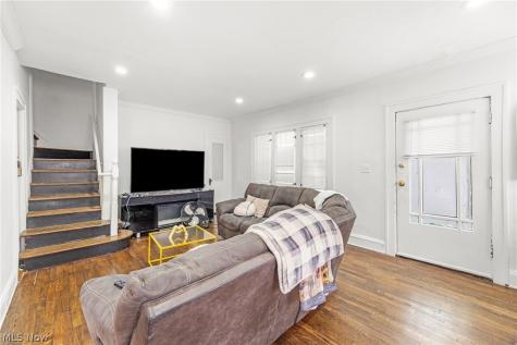 3124 Edgehill Road Cleveland Heights OH 44118