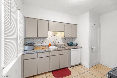 3124 Edgehill Road Cleveland Heights OH 44118