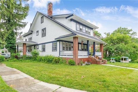 3124 Edgehill Road Cleveland Heights OH 44118