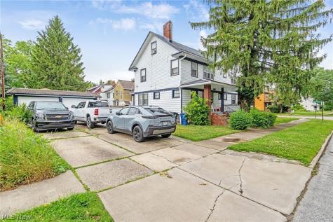 3124 Edgehill Road Cleveland Heights OH 44118
