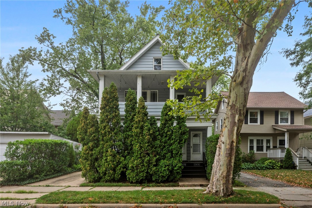 17476 Shaw Avenue Lakewood OH 44107